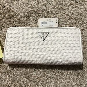 Guess white wallet